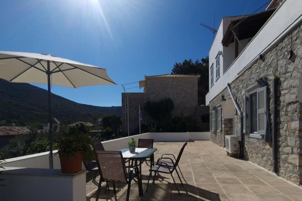 Smaragdas Paradise Case de vacanță Hydra (Saronic Islands)